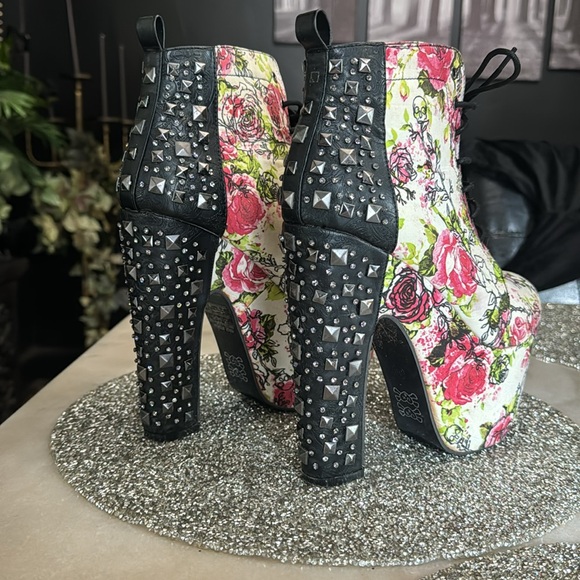 Iron Fist Shoes - Iron fist floral boots 8